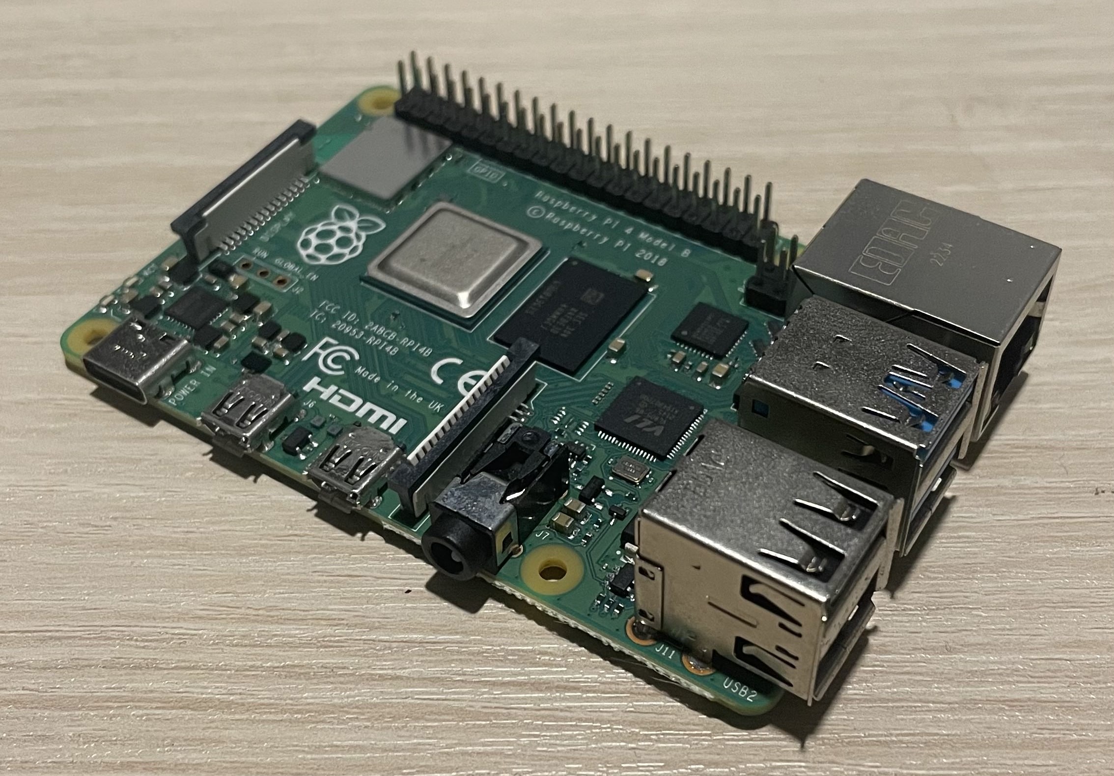Raspberry Pi 4 Model B